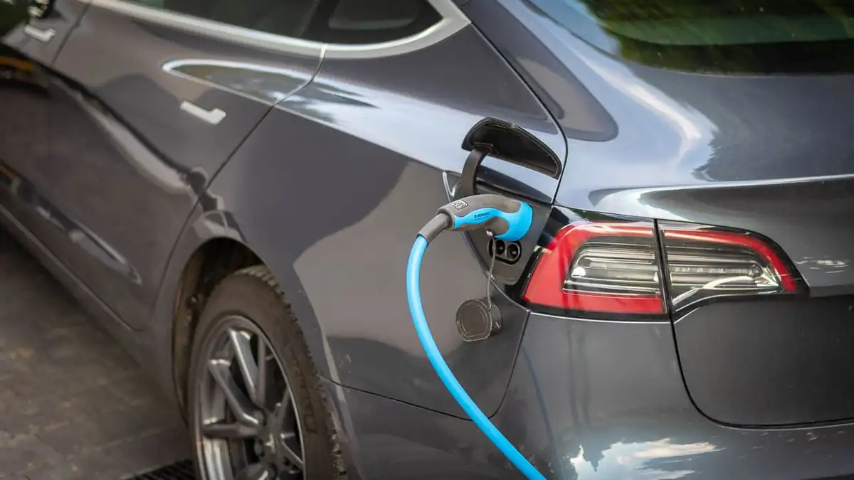 Tesla Model 3 Verbrauch Praxis Erfahrung